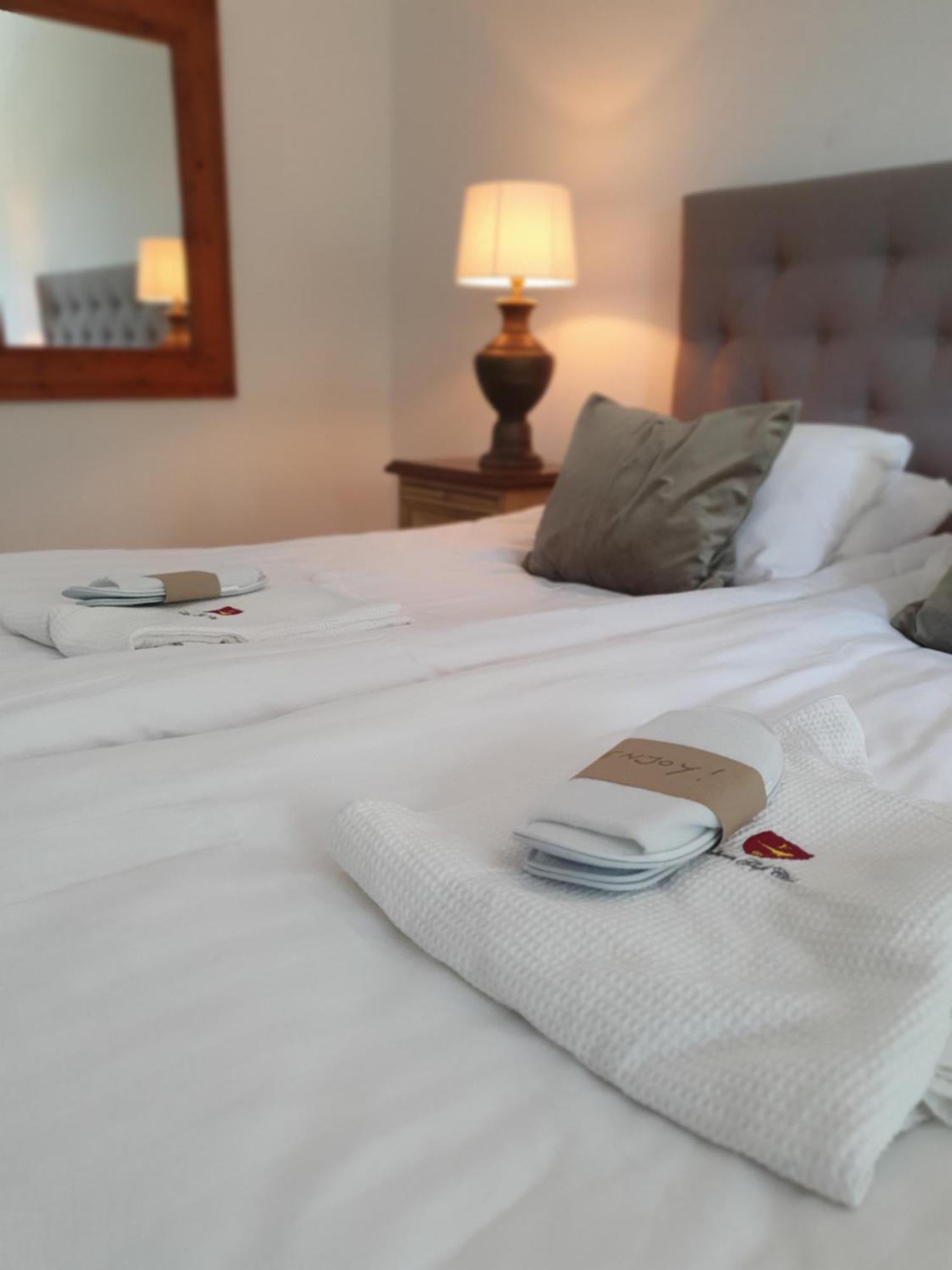 Elisefarm Hotel Fogdarp ภายนอก รูปภาพ